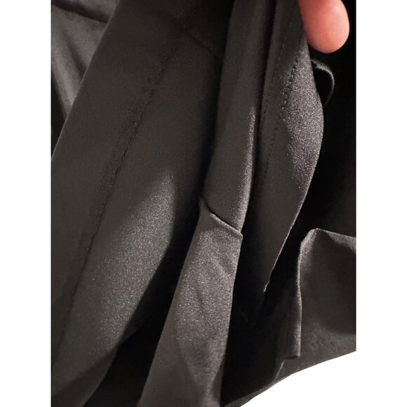 ๐ 2/$20 ๐ Lady Hagen Essentials Black Skort, Pockets & Rear Button Accent sz L - Picture 4 of 6